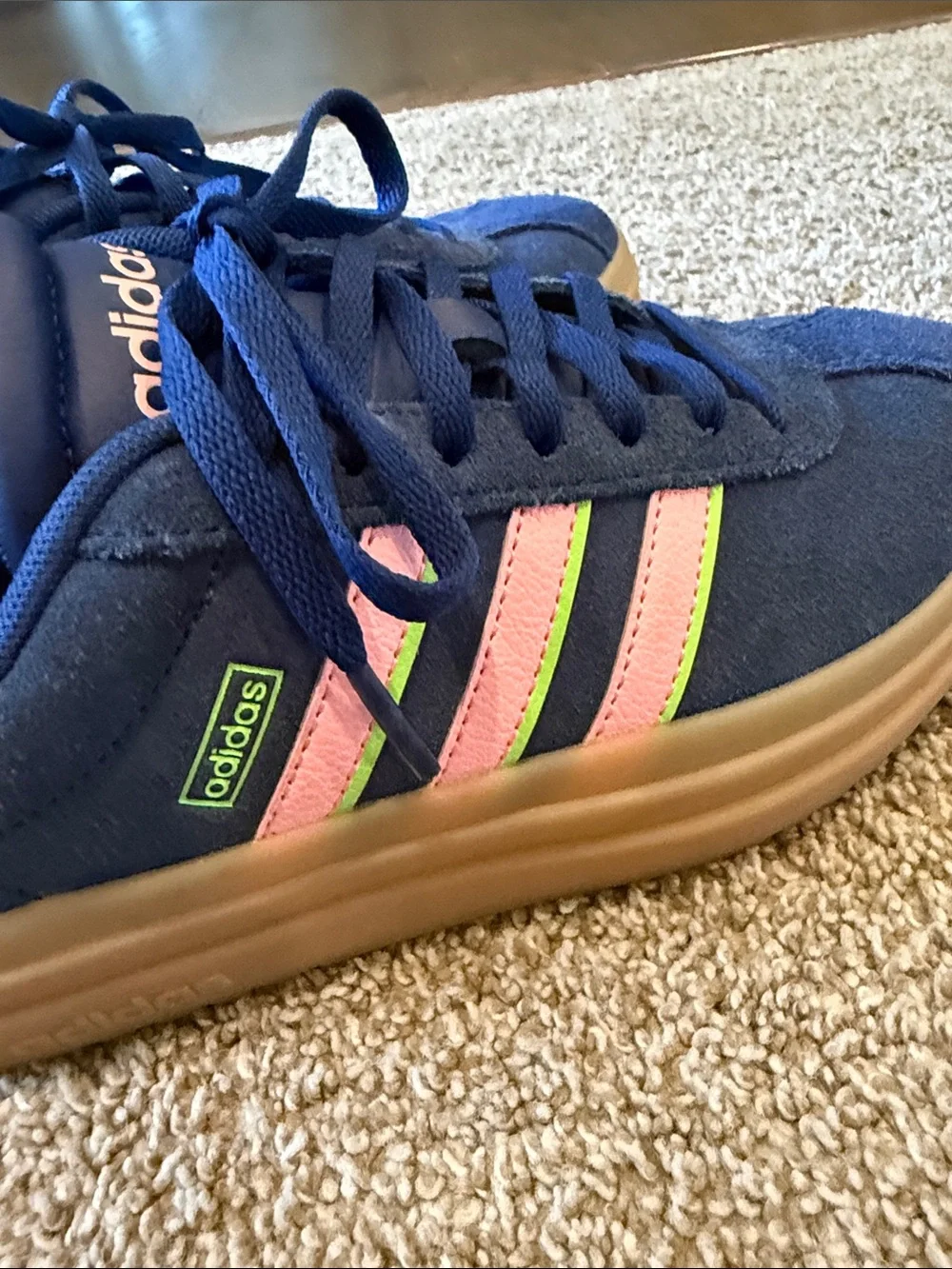 Women’s Adidas Navy Sneakers Size 6